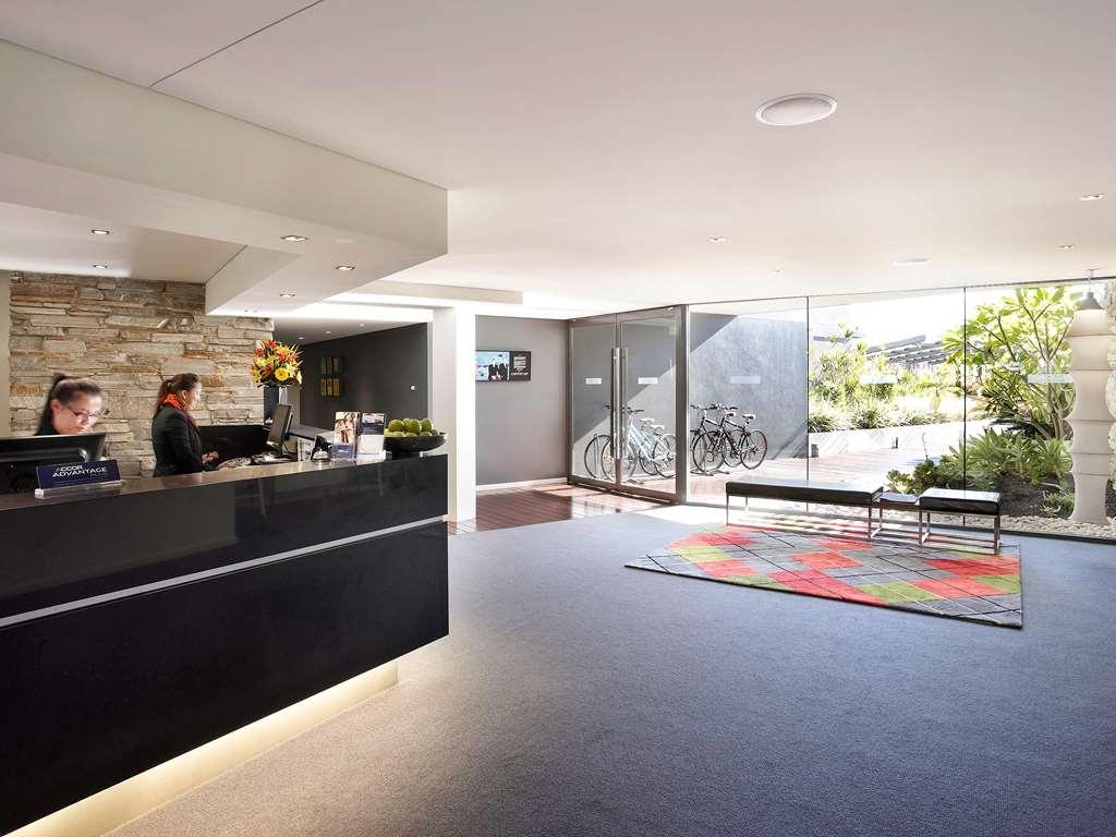 East Perth Suites Hotel Bagian luar foto