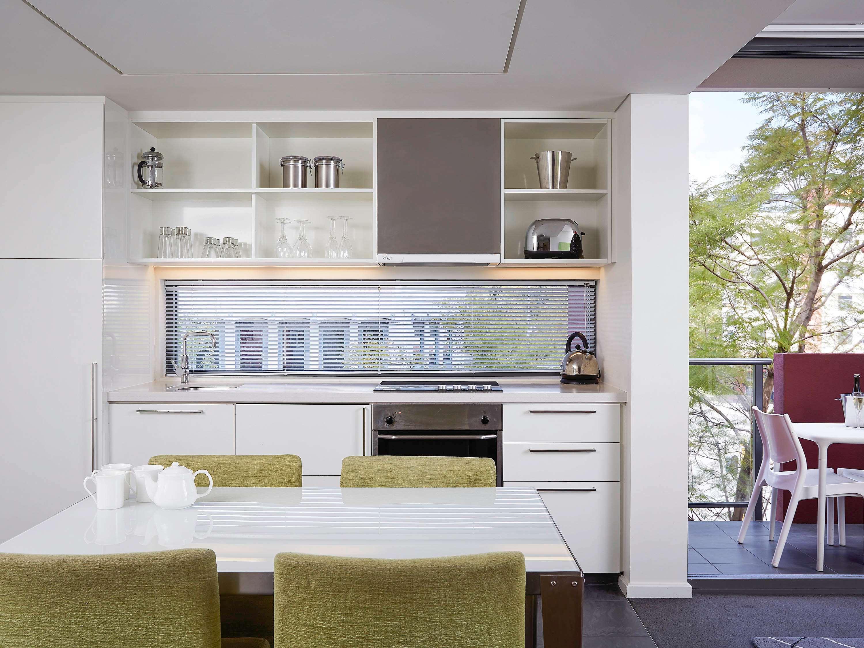 East Perth Suites Hotel Bagian luar foto