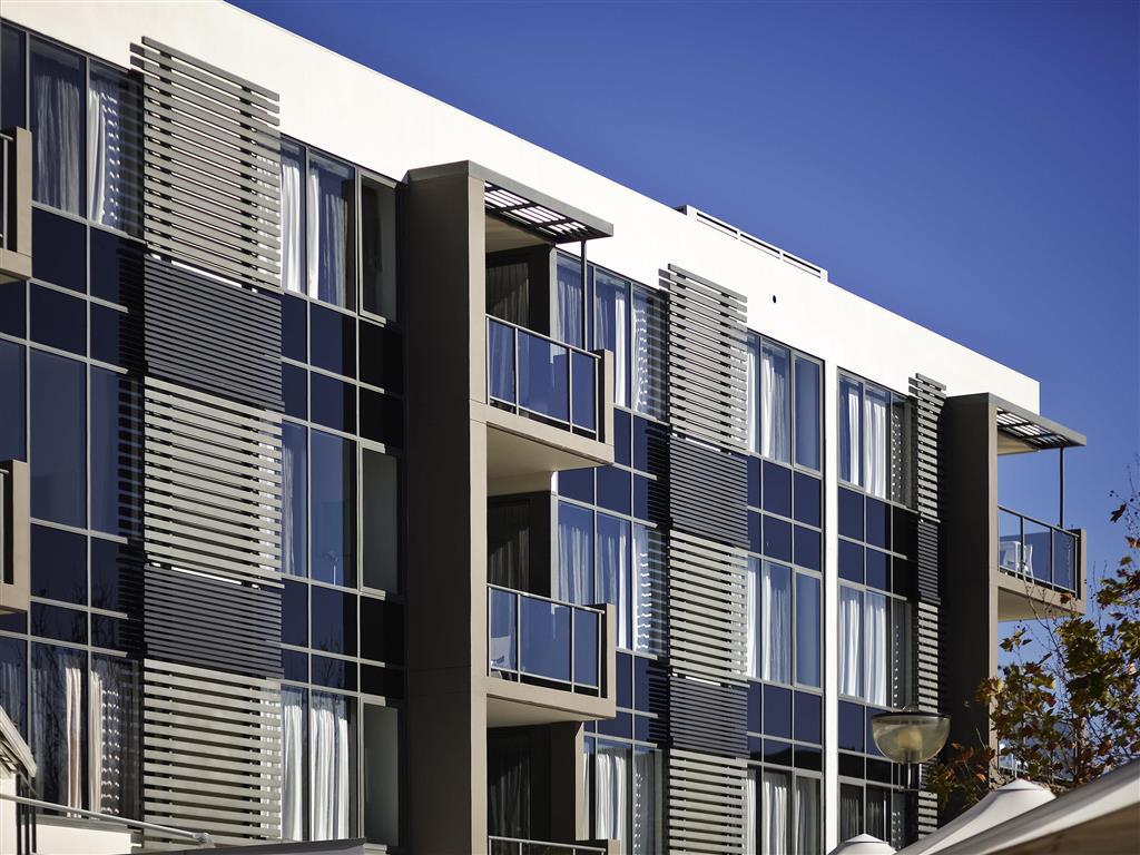 East Perth Suites Hotel Bagian luar foto