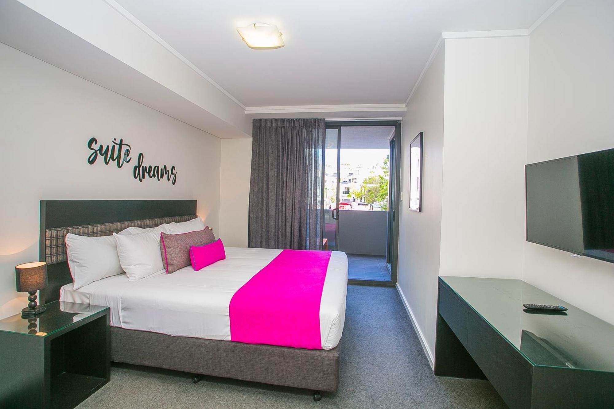 East Perth Suites Hotel Bagian luar foto