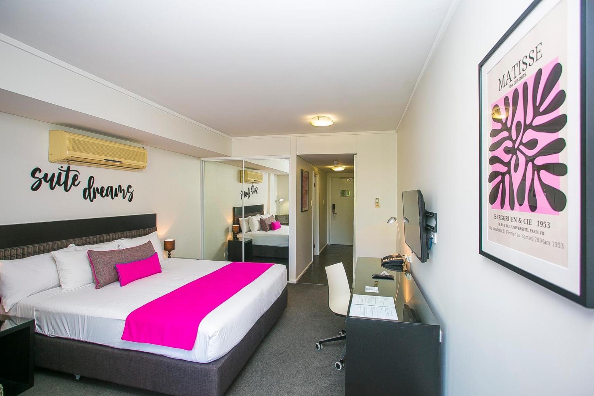 East Perth Suites Hotel Bagian luar foto